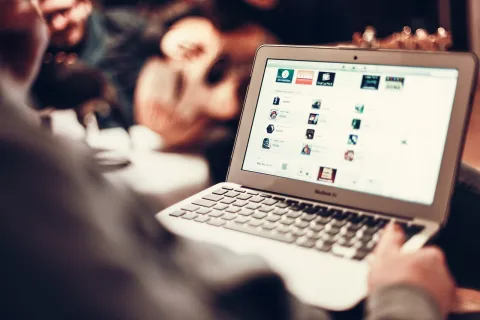 4 razones por las que tu pequeña empresa necesita una página web