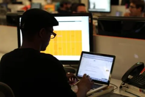 Constituya su empresa por Internet en solo 4 pasos
