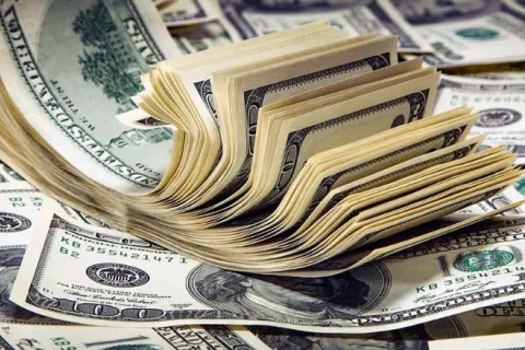 6 tips de dinero de multimillonarios que hicieron su fortuna solos