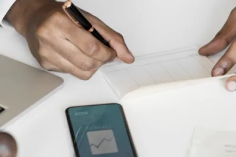 Así es emprender desde cero y sin apoyo financiero