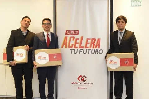 Jóvenes con proyecto para desarrollar a los bodegueros ganaron el reto "Acelera tu futuro"