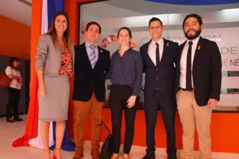 Jóvenes peruanos lideran y asesoran al programa de emprendimiento del Gobierno del Paraguay