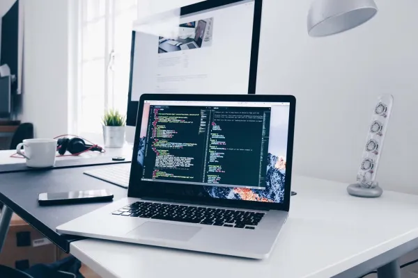 Intimedia Web