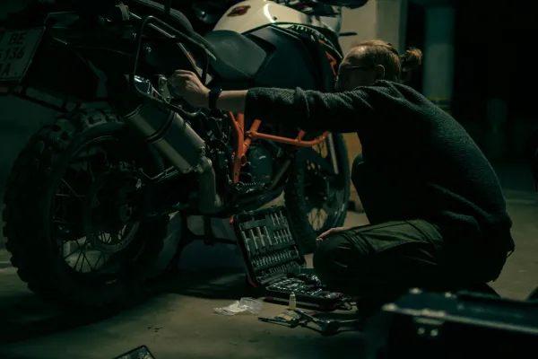 EDGARDO MOTO PARTS