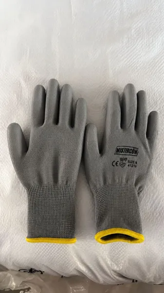 📦🔥DOCENA x 12 PARES – 🧤 GUANTES DE POLIÉSTER RECUBIERTOS DE POLIURETANO (PU) EN LA PALMA ✋