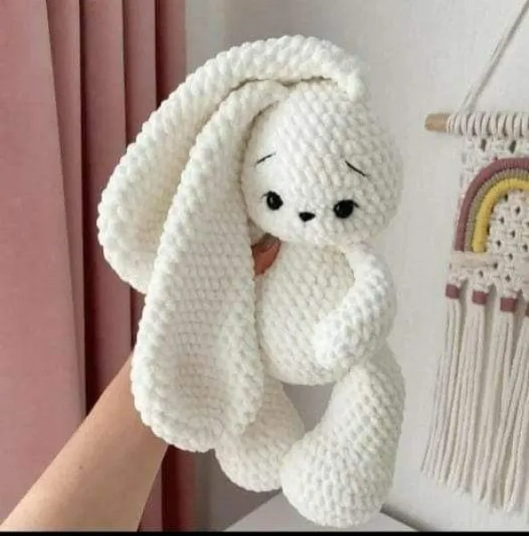 Peluche conejo a crochet 