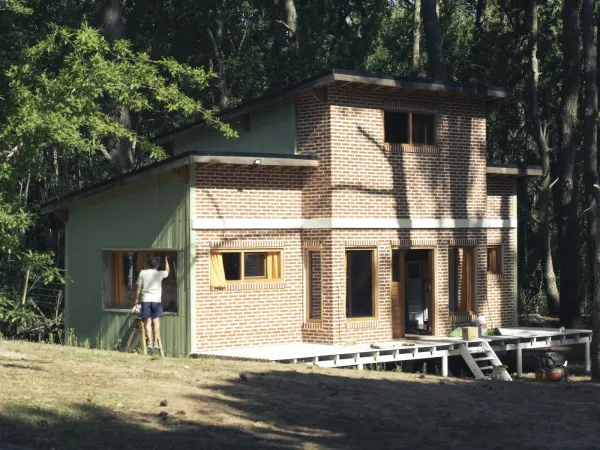 INVERSIONES Y CONSTRUCTORA HERRERA E I.R.L.