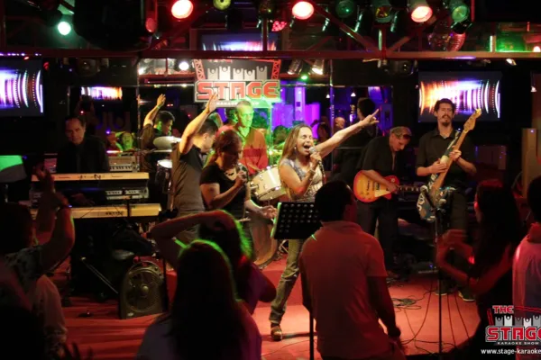 CLUB PRIALINO