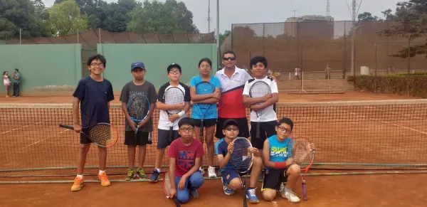 JOSE PARIONA TENIS SPORTS